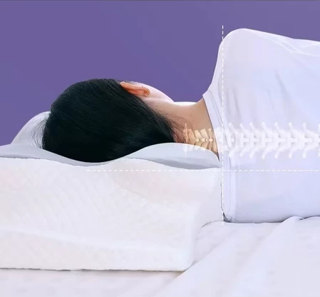 TRAVESSEIRO ORTOPÉDICO BORBOLETA CERVICAL PARA COMBATE A DORES NA COLUNA, DORES DE CABEÇA - VISCOELASTICO